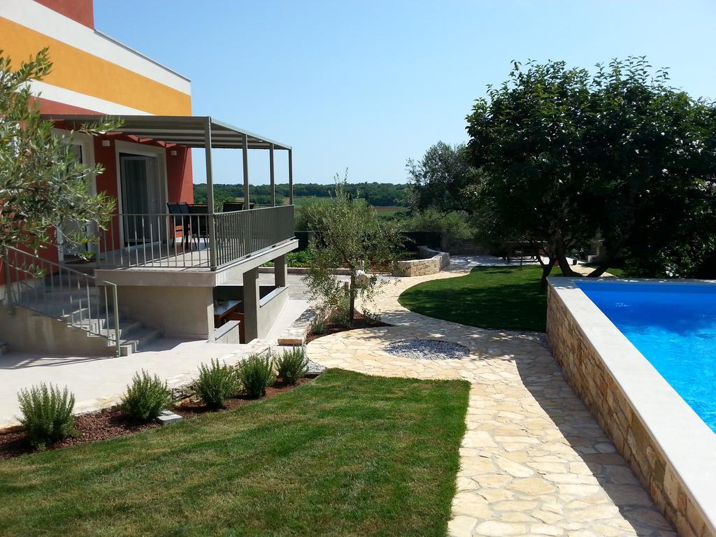 Summer Delight Apartments Savudrija Exterior photo