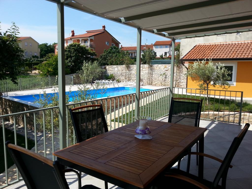 Summer Delight Apartments Savudrija Exterior photo