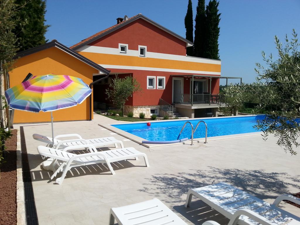 Summer Delight Apartments Savudrija Exterior photo